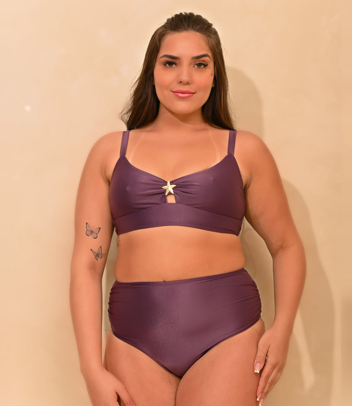 Conjunto de Biquíni – Top Manoella Liso & Calcinha Darya Lisa · Figo, corpo inteiro