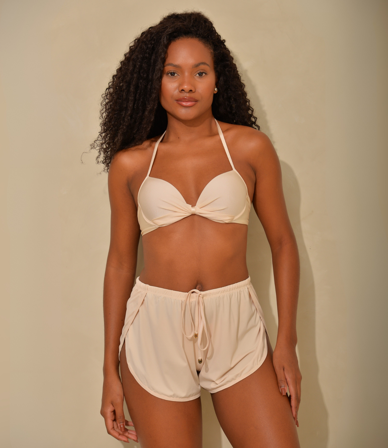 Short Saída Aura