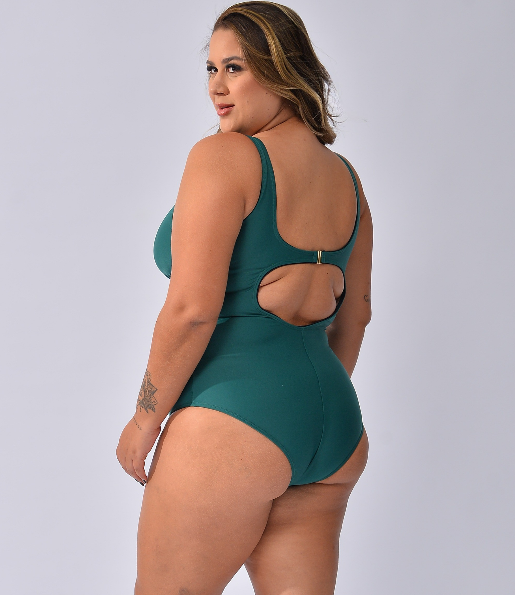 Maiô Natação com Abotoador nas Costa Serena