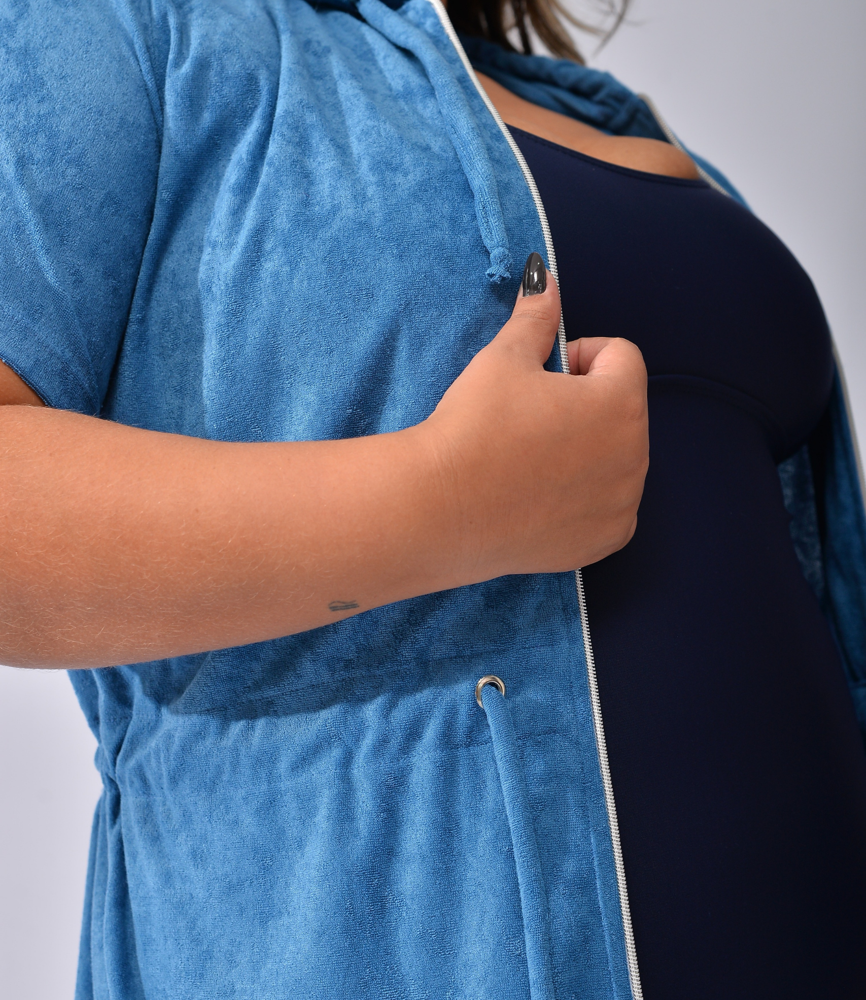 Roupão Manga Curta Com Capuz