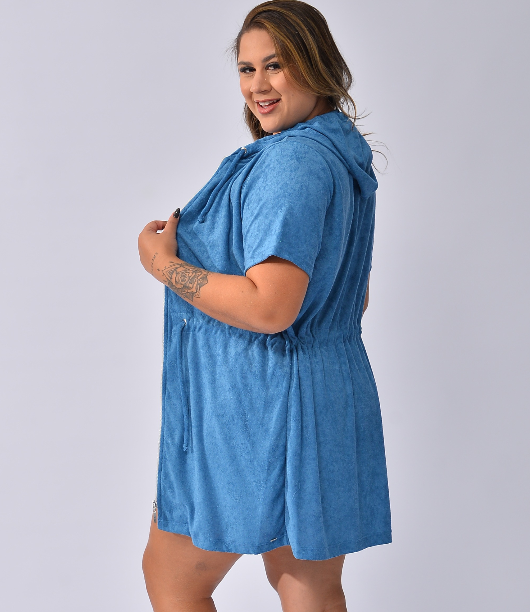 Roupão Manga Curta Com Capuz