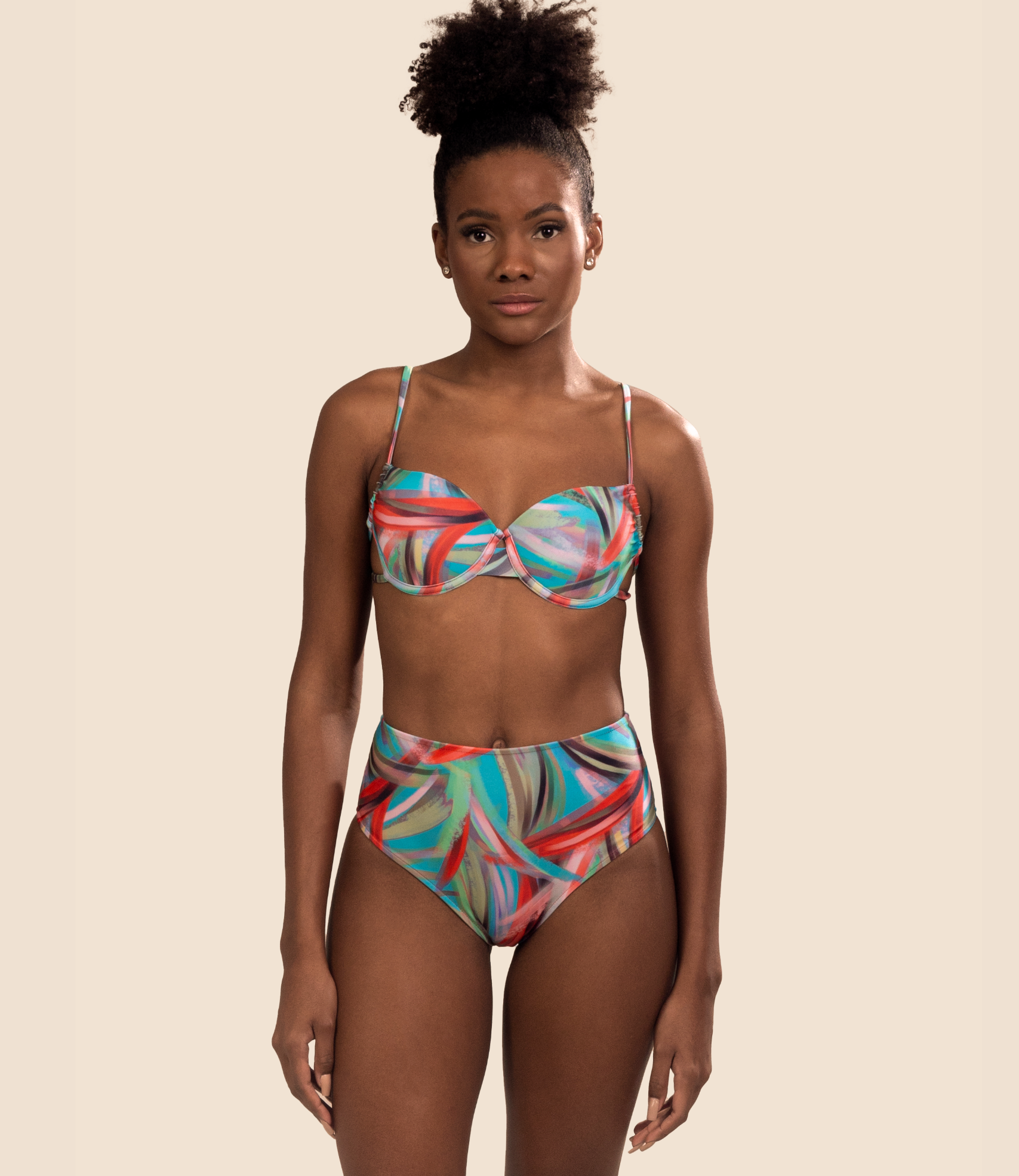 Top Meia Taça Estampado Ágatha + Calcinha De Biquini Hot Pants Estampada Alice