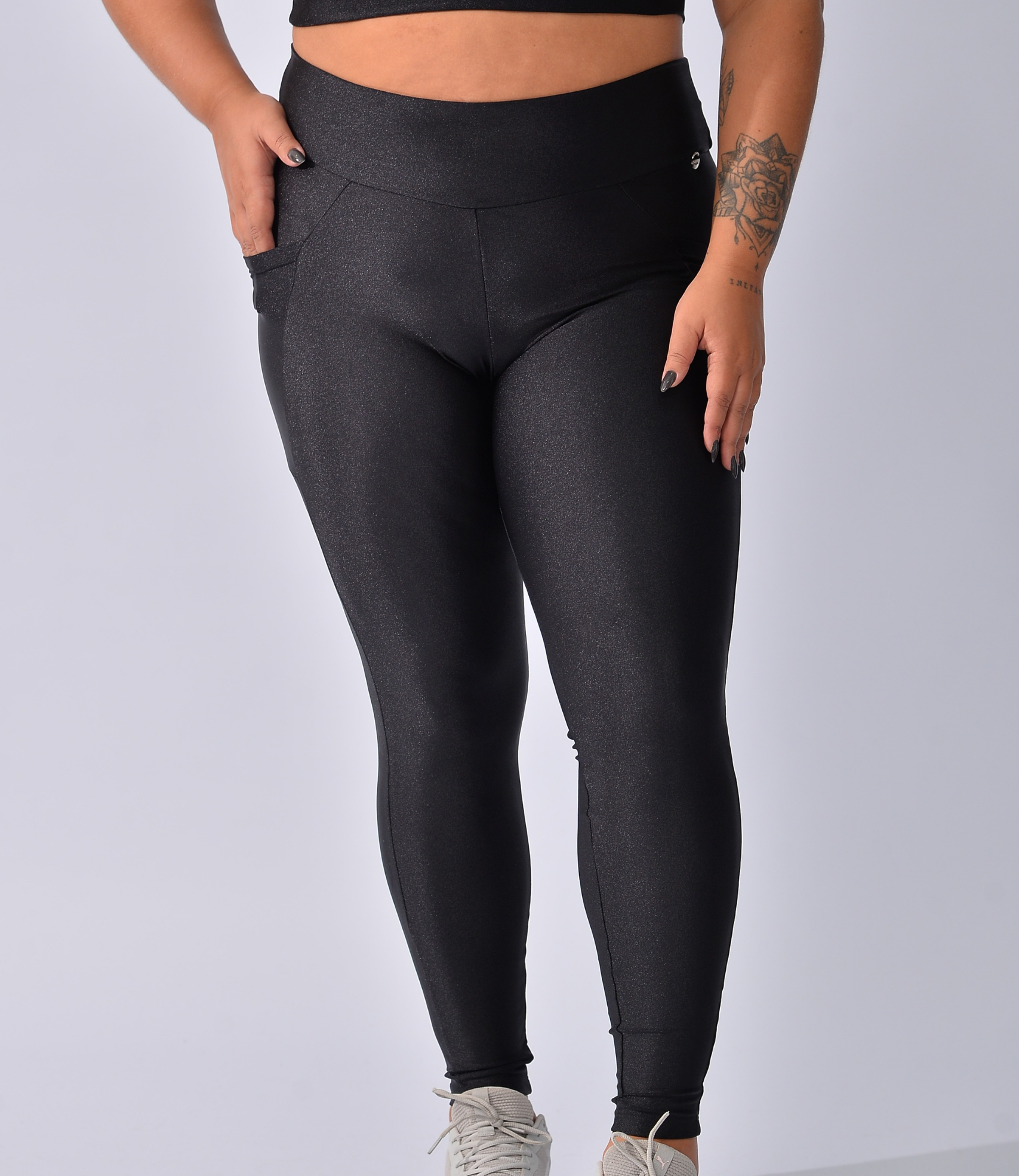 Calça Legging Lisa Trilobal com Bolsos Laterais Pulse