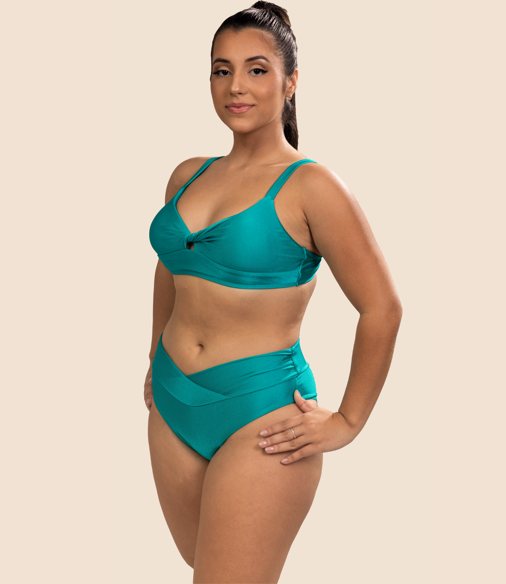 Top Meia Taça Liso Manoella + Calcinha Hot Pants Lisa Betina