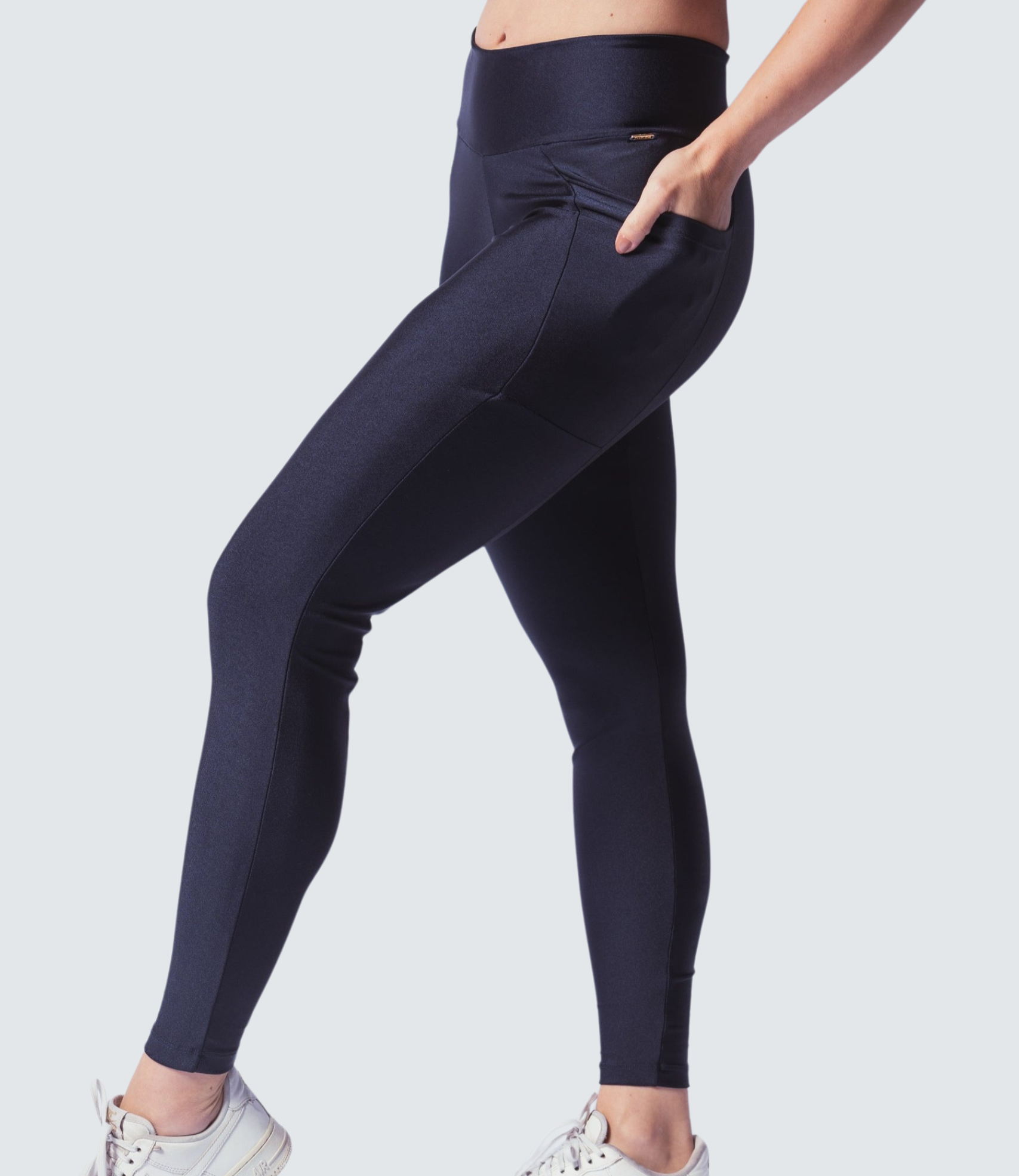 Calça Legging Lisa Trilobal com Bolsos Laterais Pulse