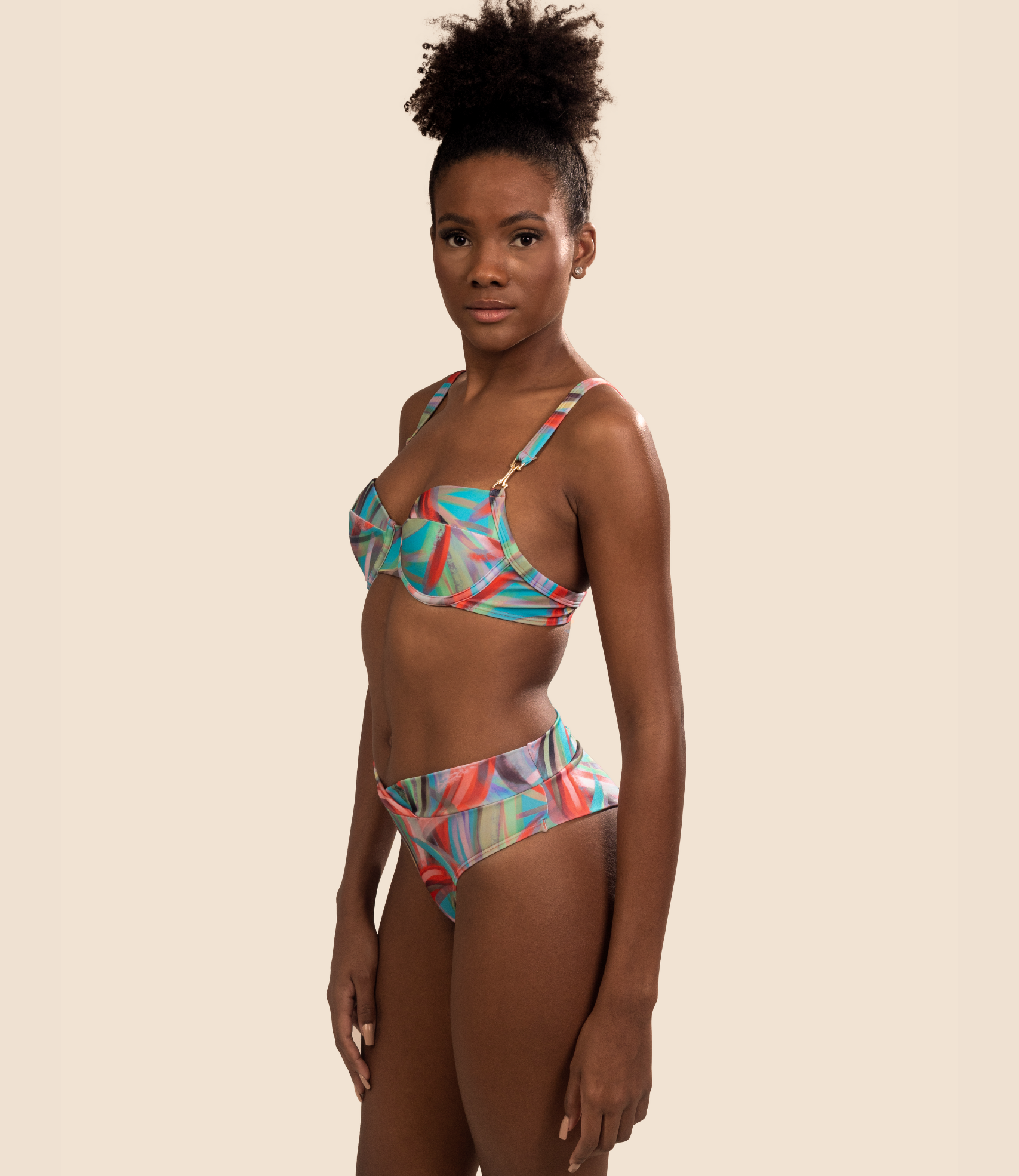 Top Meia Taça Estampado Cléo + Calcinha Hot Pants Estampada Martina