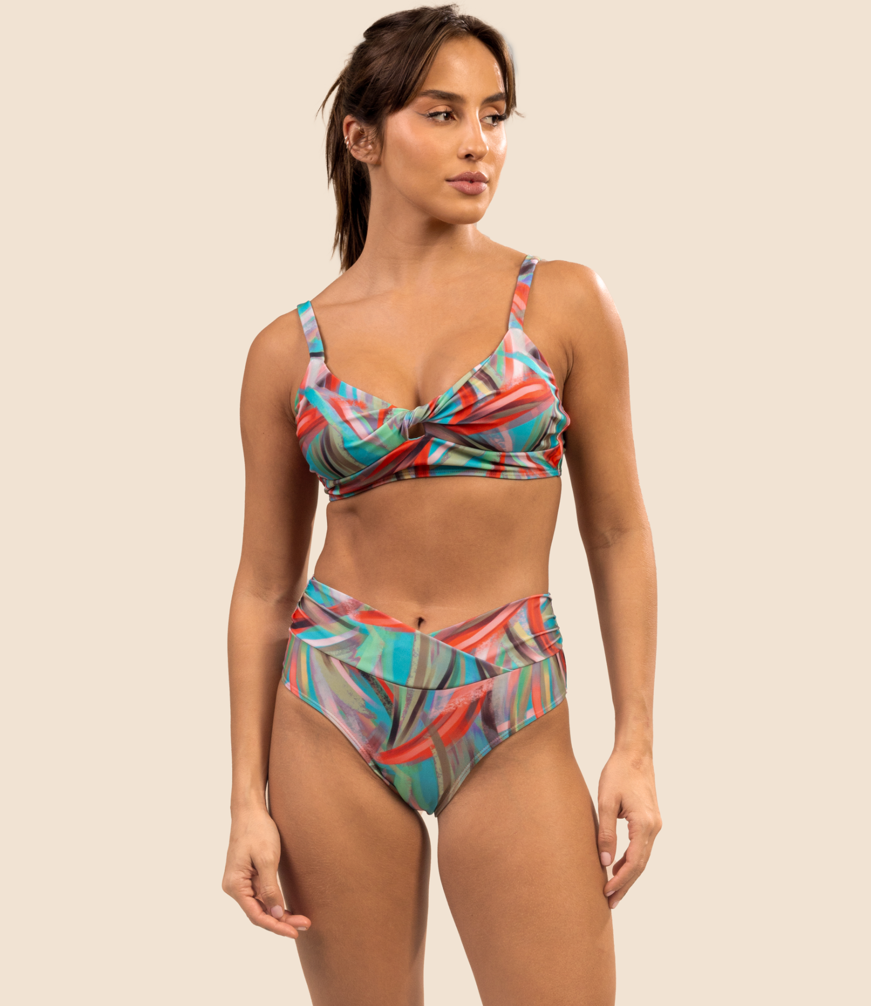 Top Meia Taça Estampado Manoella + Calcinha hot pants estampada Betina