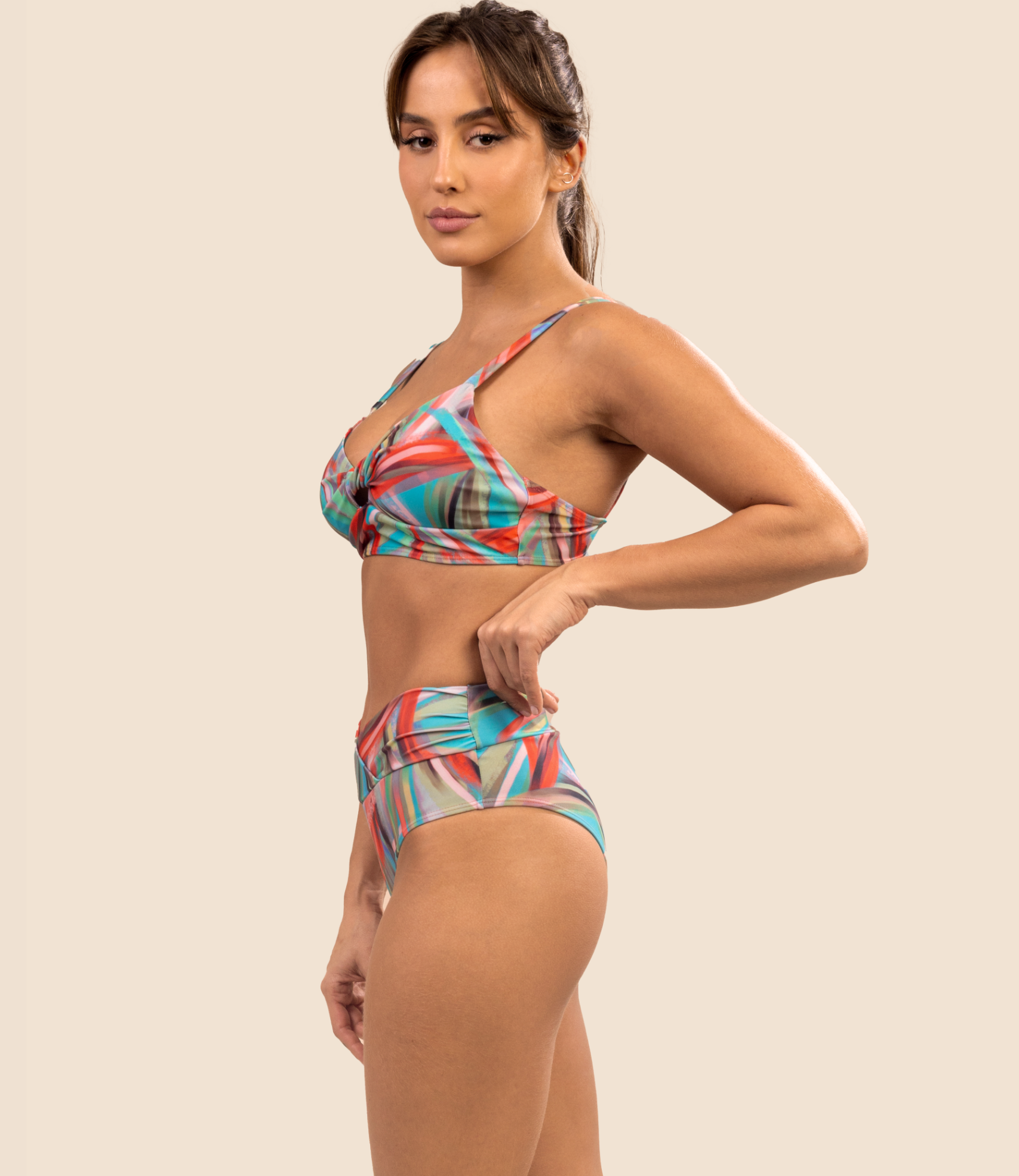 Top Meia Taça Estampado Manoella + Calcinha hot pants estampada Betina