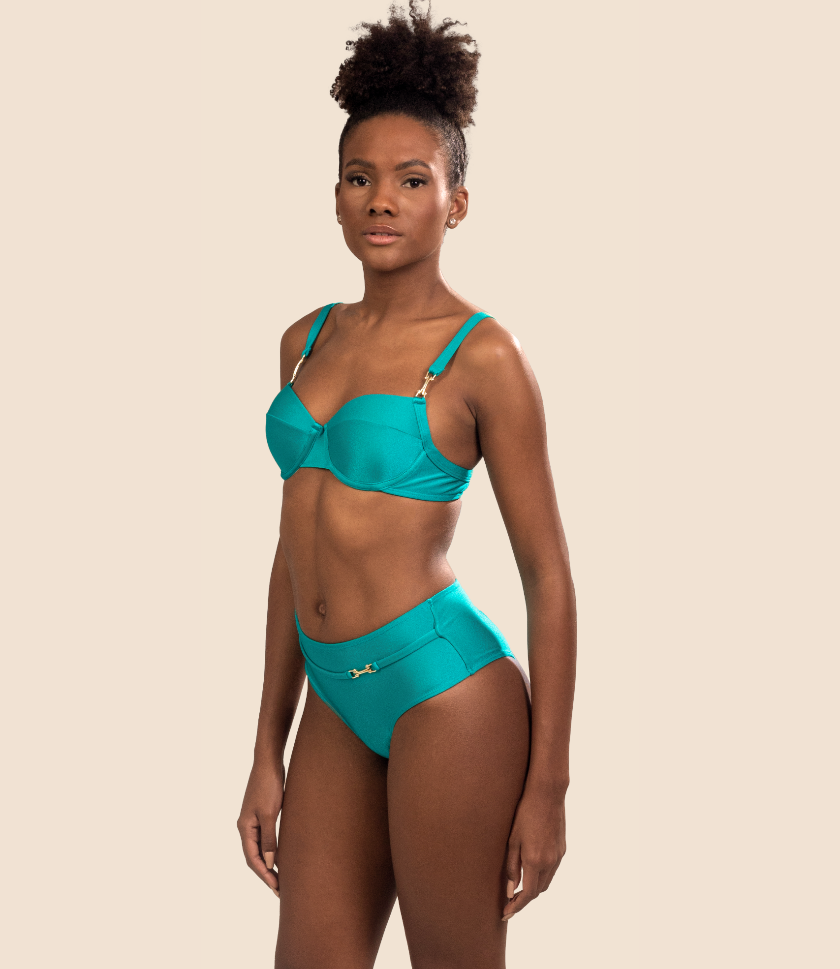 Top Meia Taça Liso Cléo + Calcinha Hot Pants Lisa Bianca