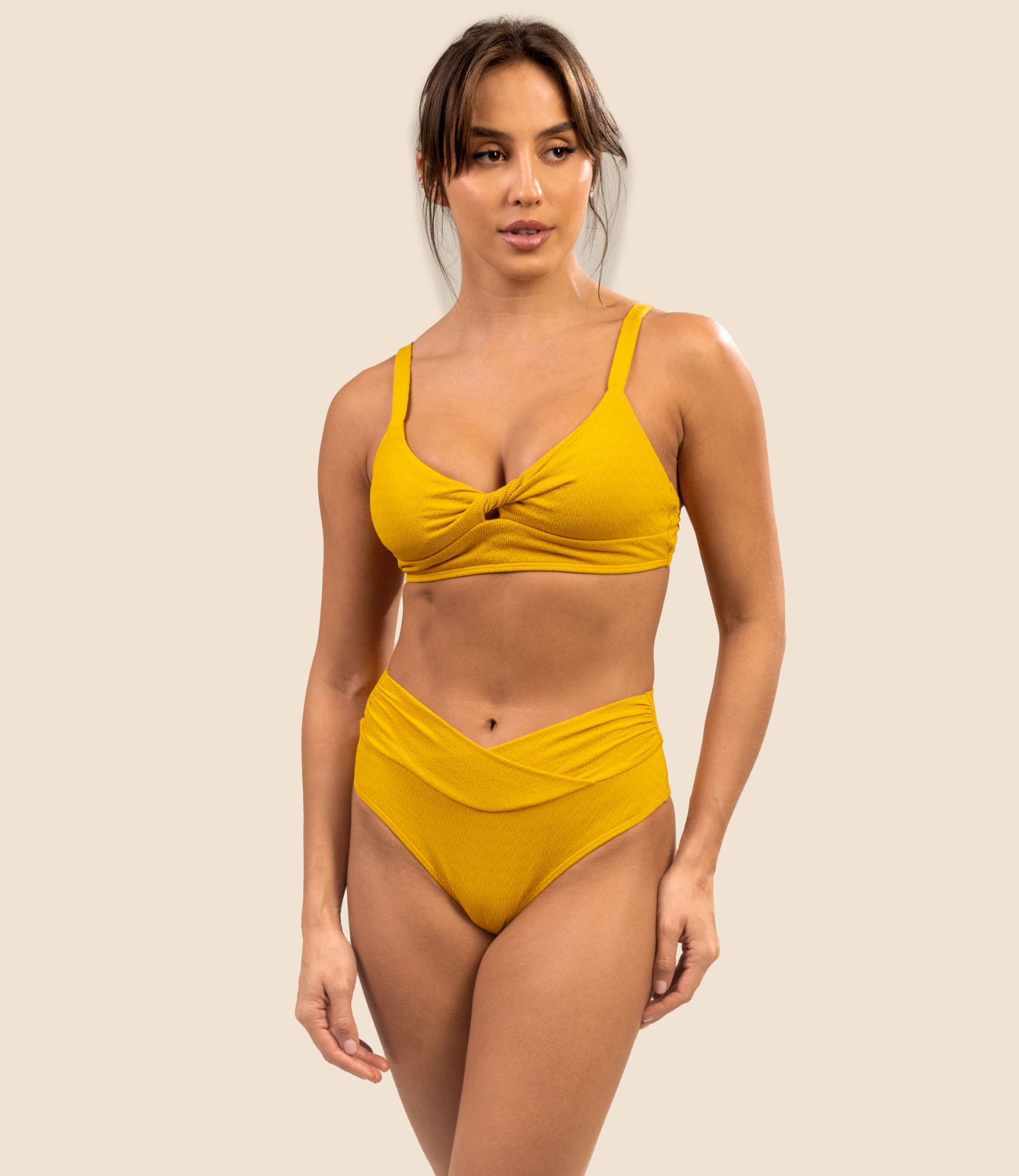 Top Meia Taça Texturizado Manoella + Calcinha Hot Pants Texturizada Betina