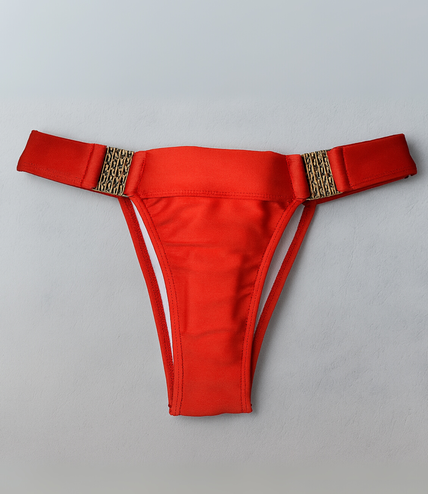 Calcinha de Biquíni com Laterais Largas
