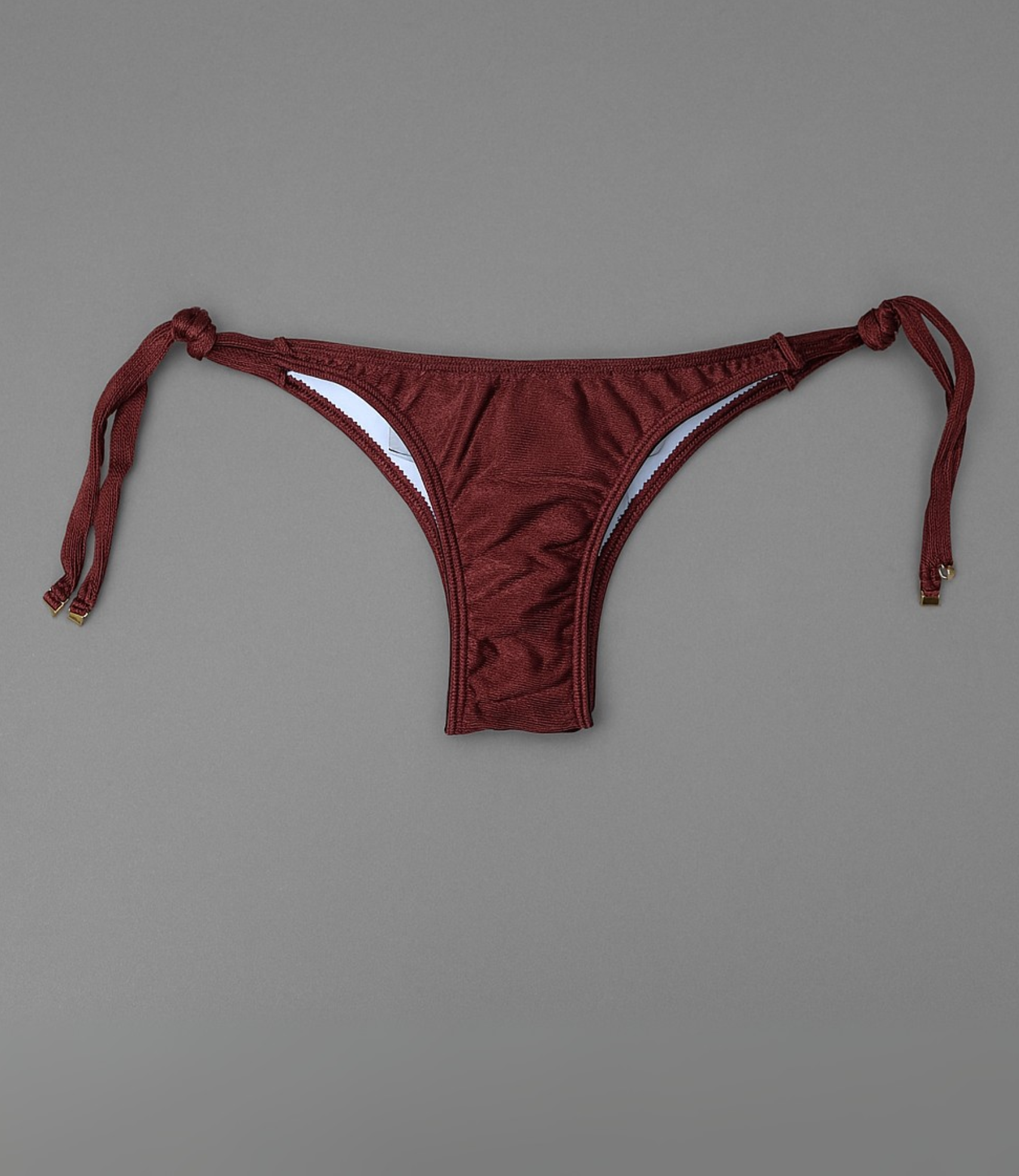 Calcinha de Amarração Franzida Atrás Trilobal Lisa