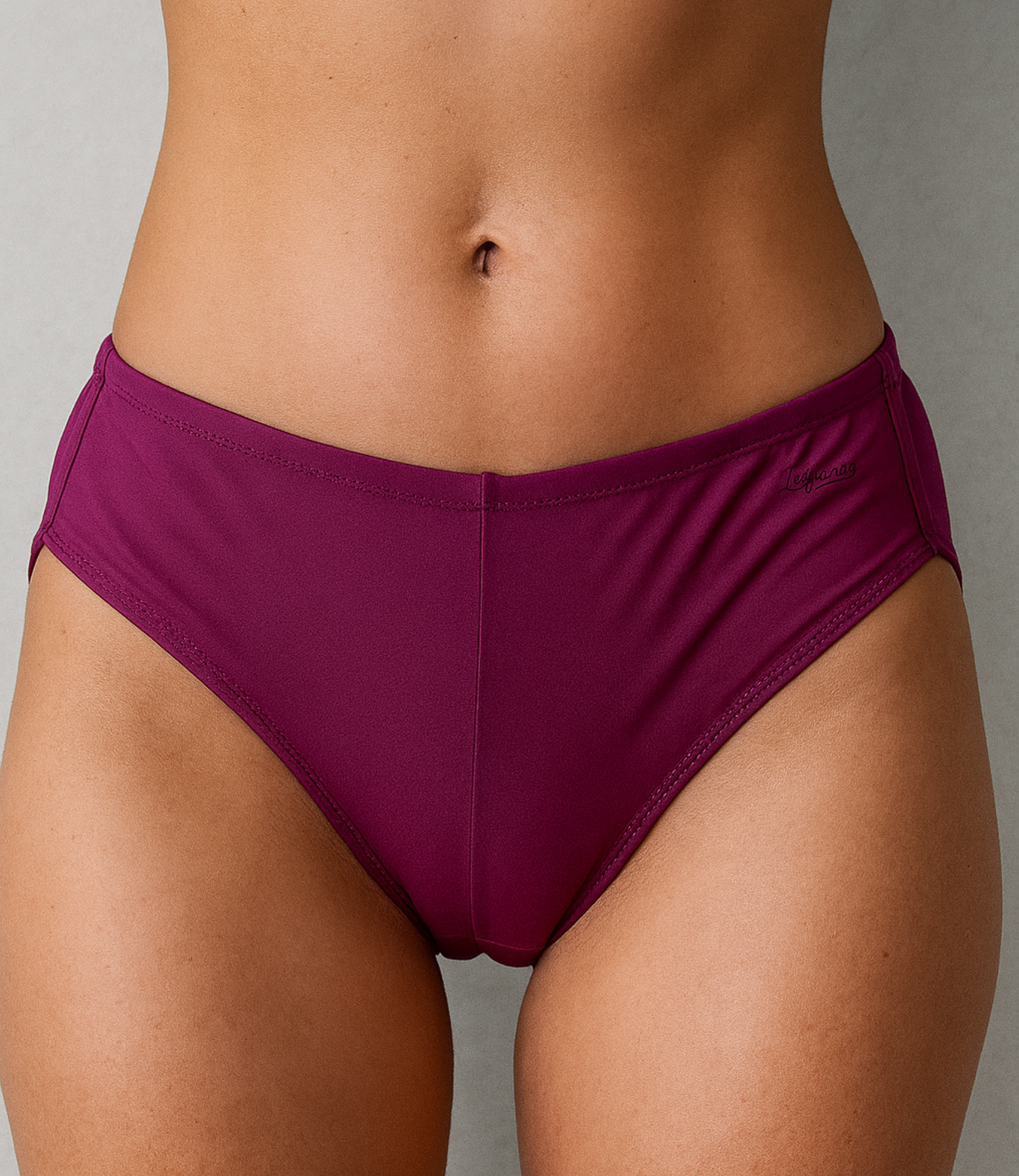 Calcinha Estilo Shortinho Lisa