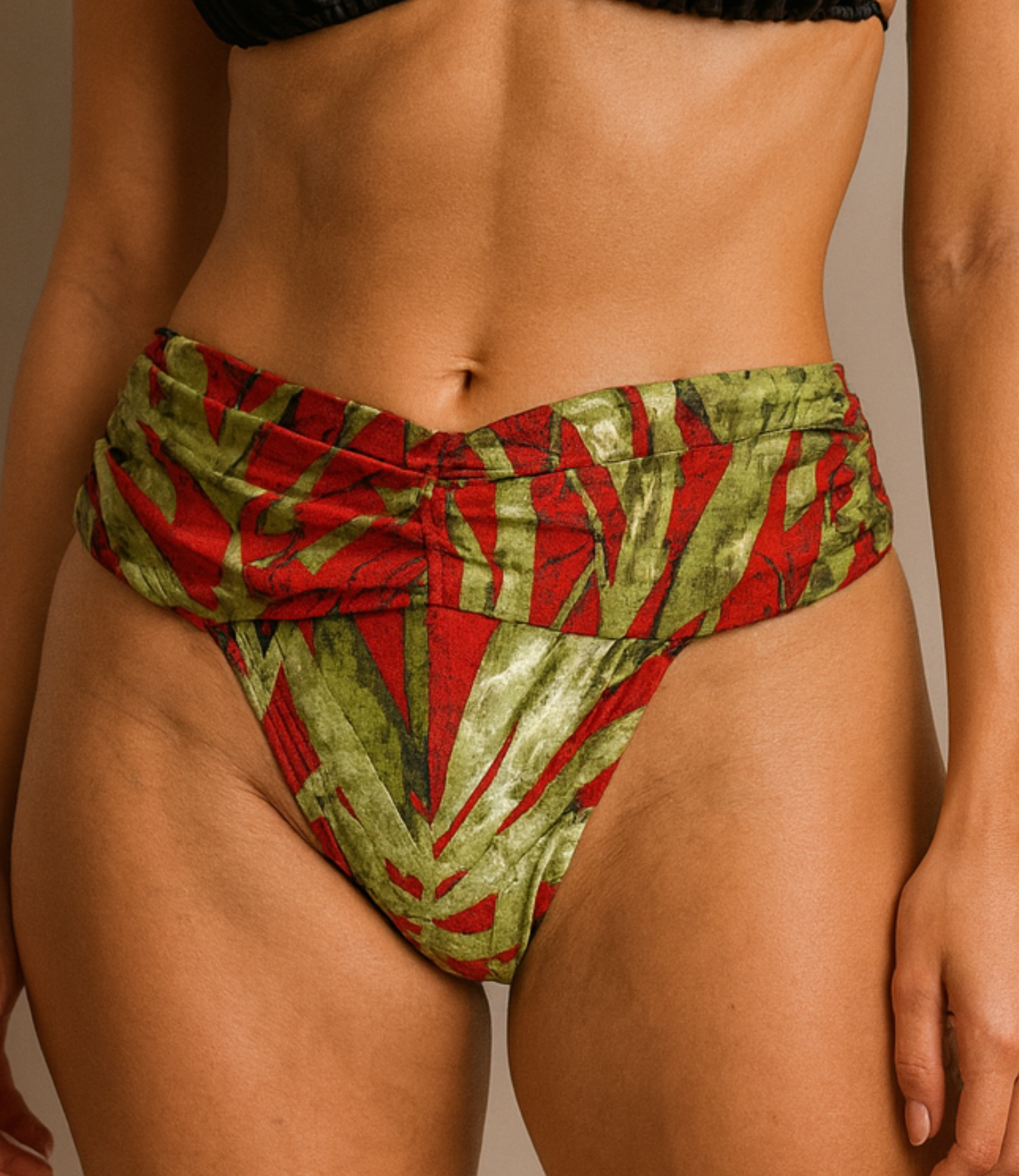 Calcinha de Biquíni com Drapeado nas Laterais Estampada