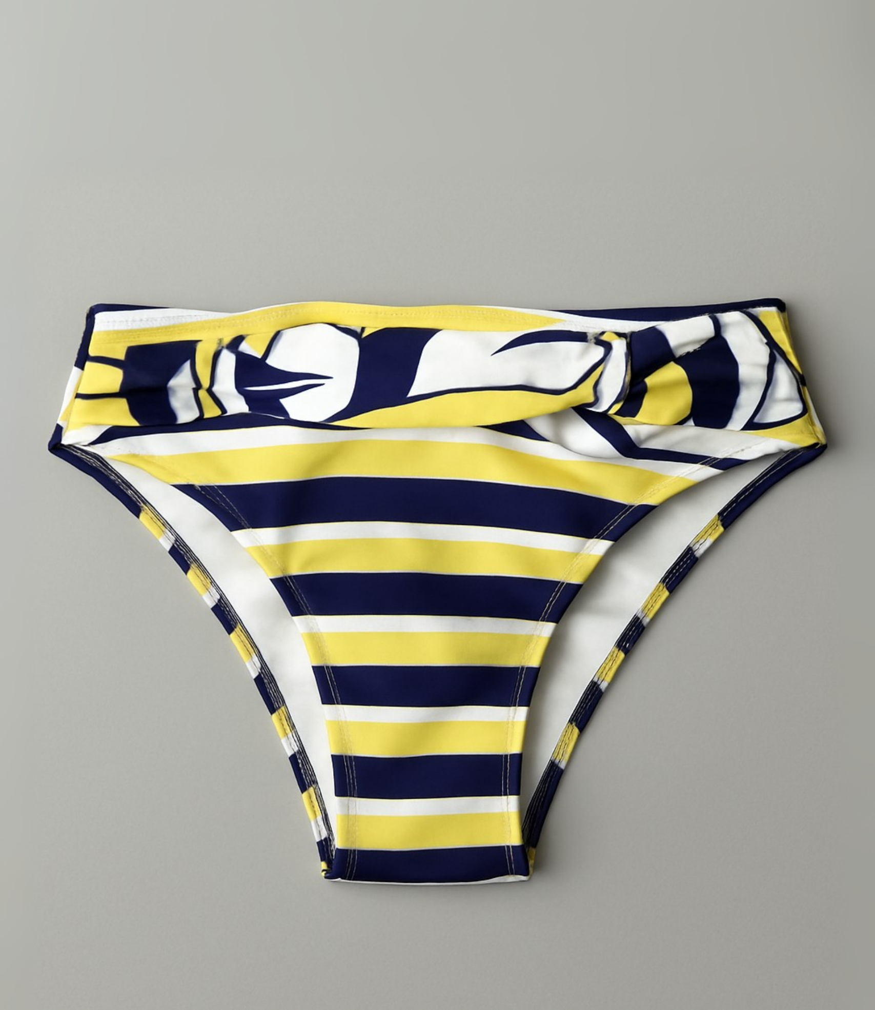 Calcinha de cintura média estampada