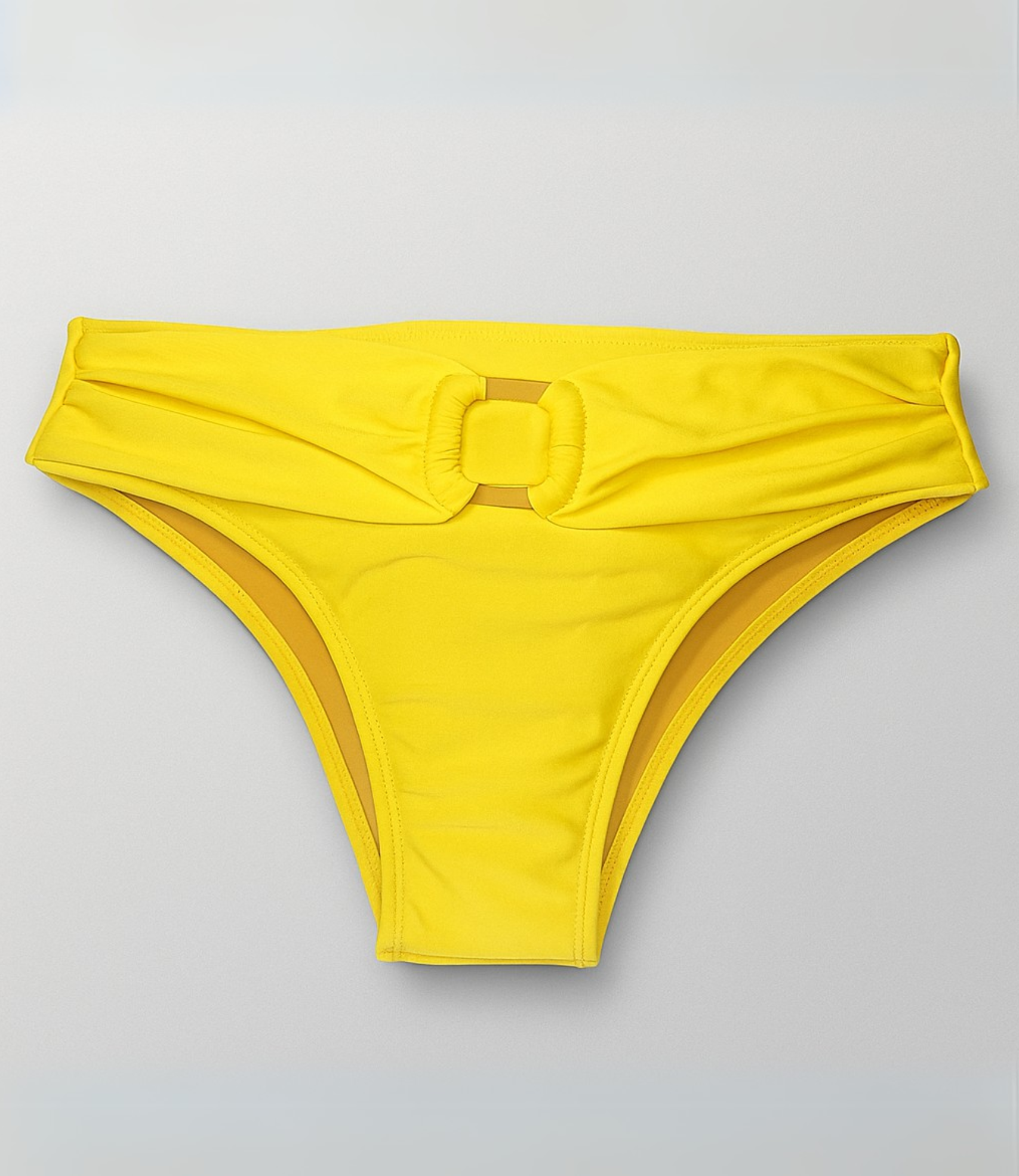 Calcinha Biquíni Argola Frontal Lisa