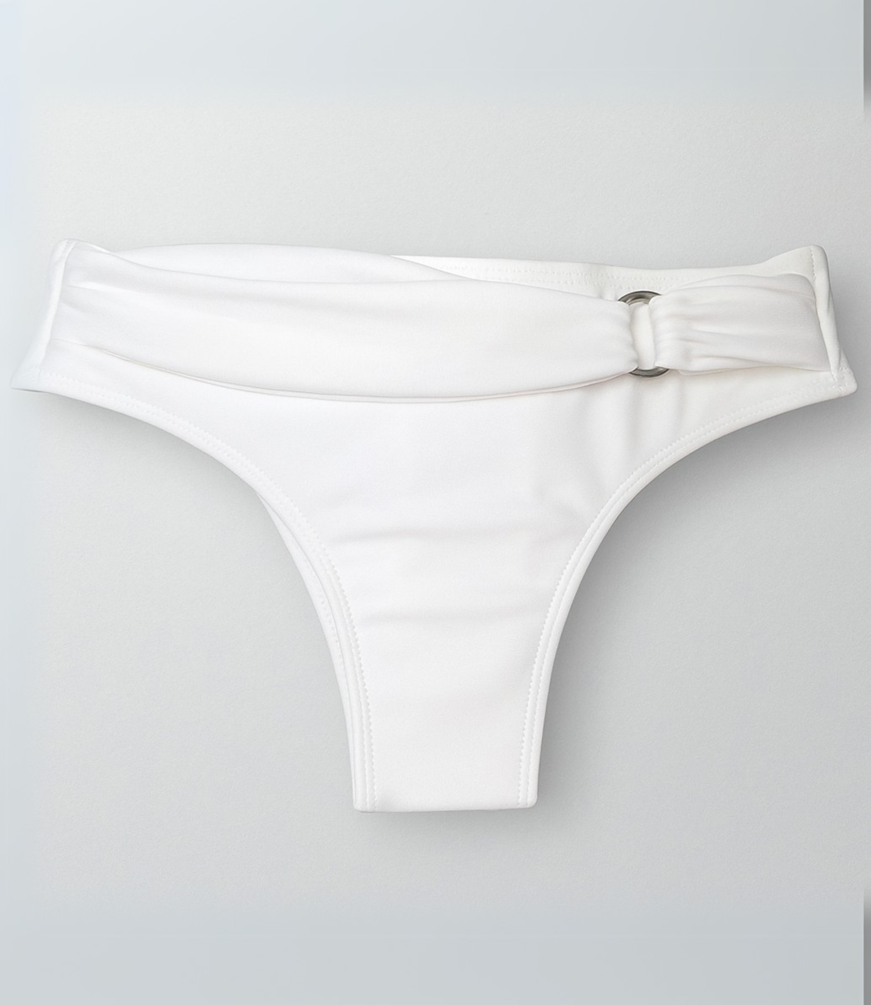 Calcinha Biquíni Argola Frontal Lisa