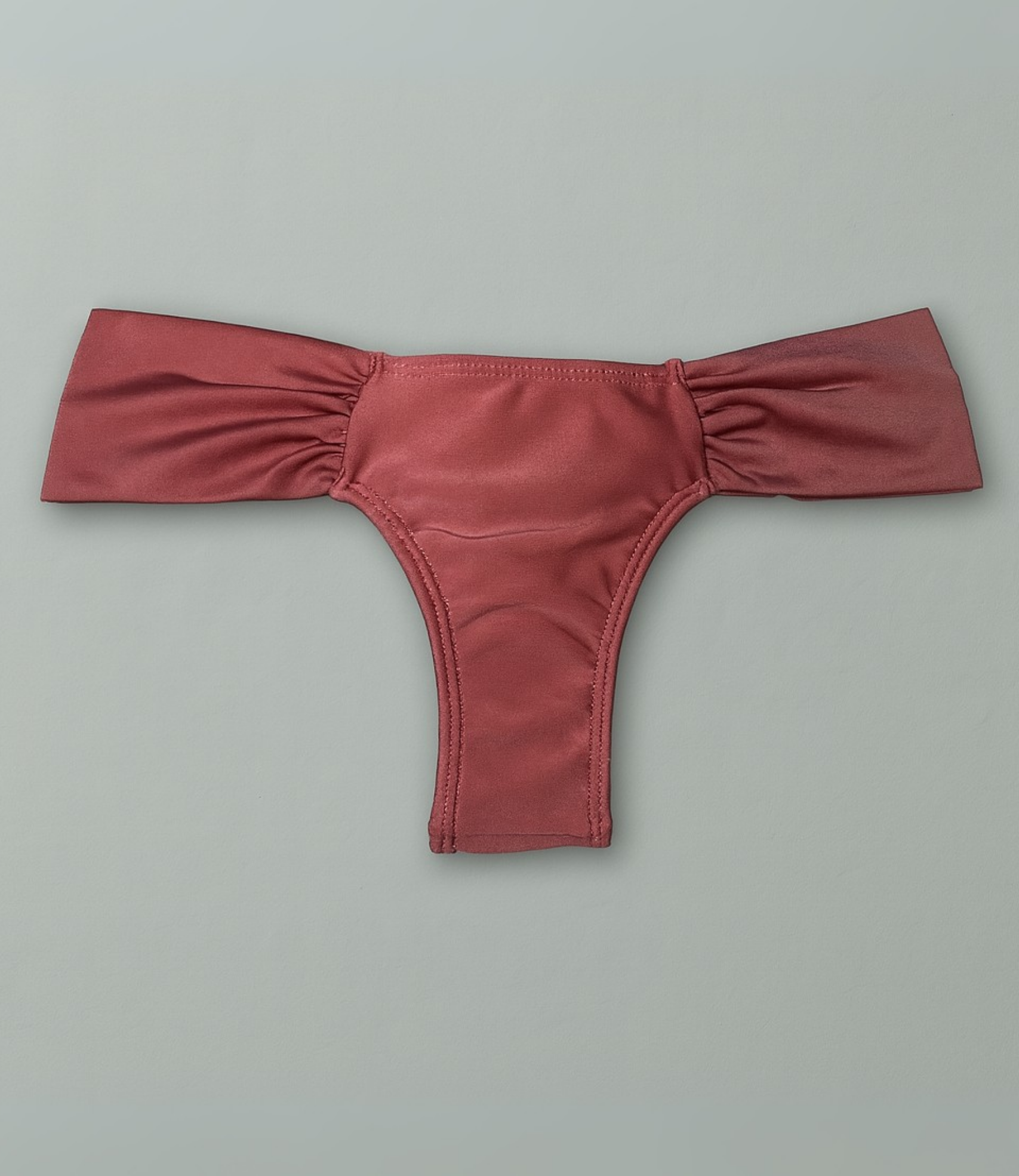 Calcinha Laterais Largas Lisa
