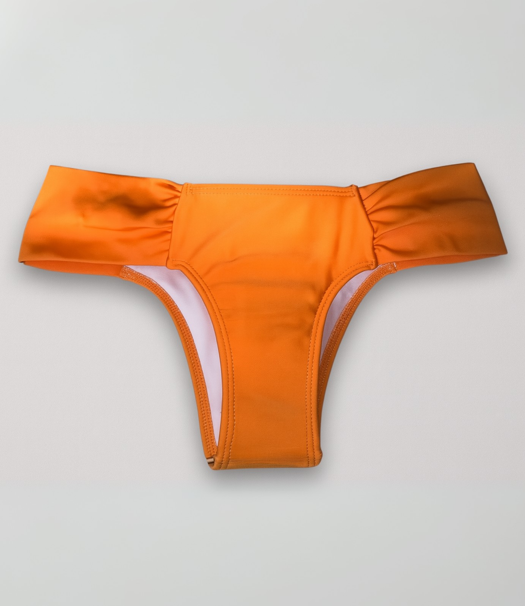 Calcinha Laterais Largas Lisa