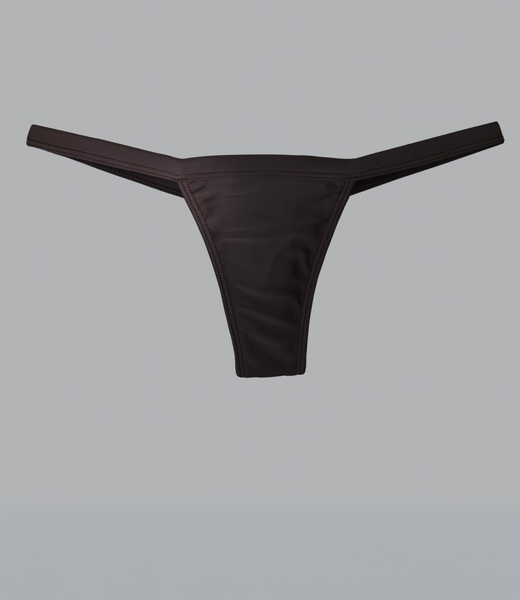 Calcinha Cavada Laterais Finas Lisa