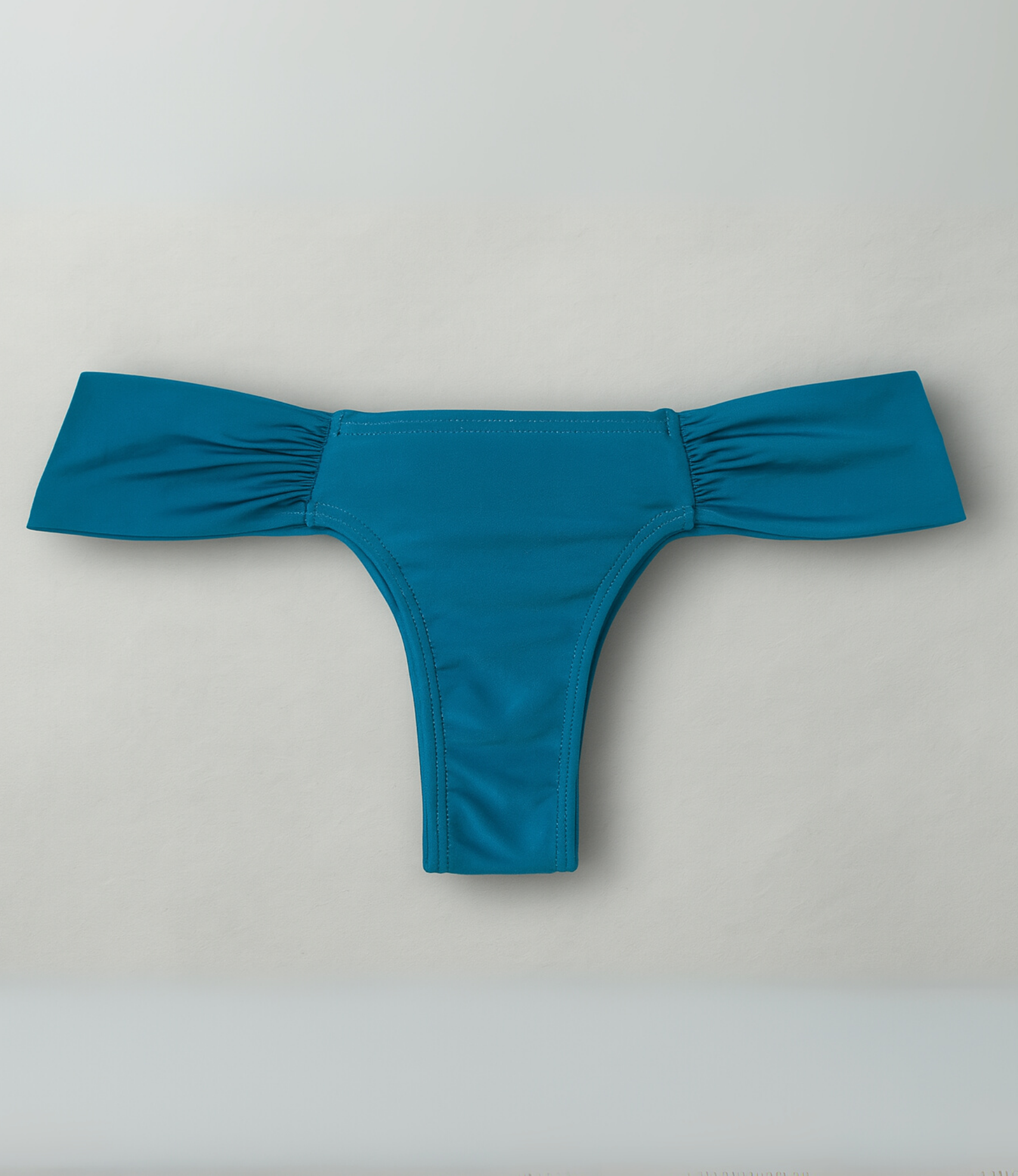 Calcinha Laterais Largas Lisa