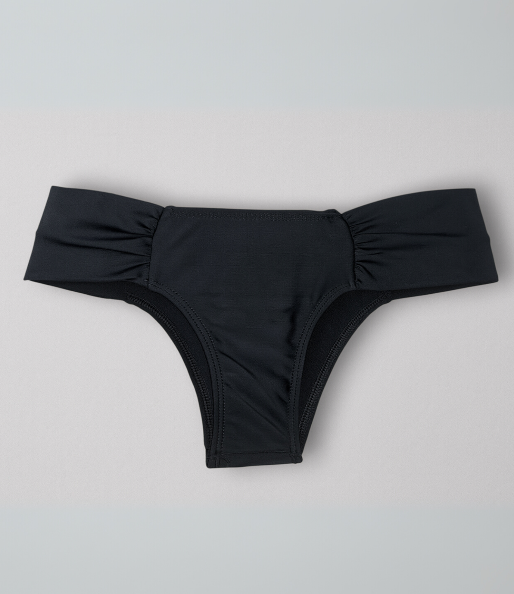 Calcinha Laterais Largas Lisa