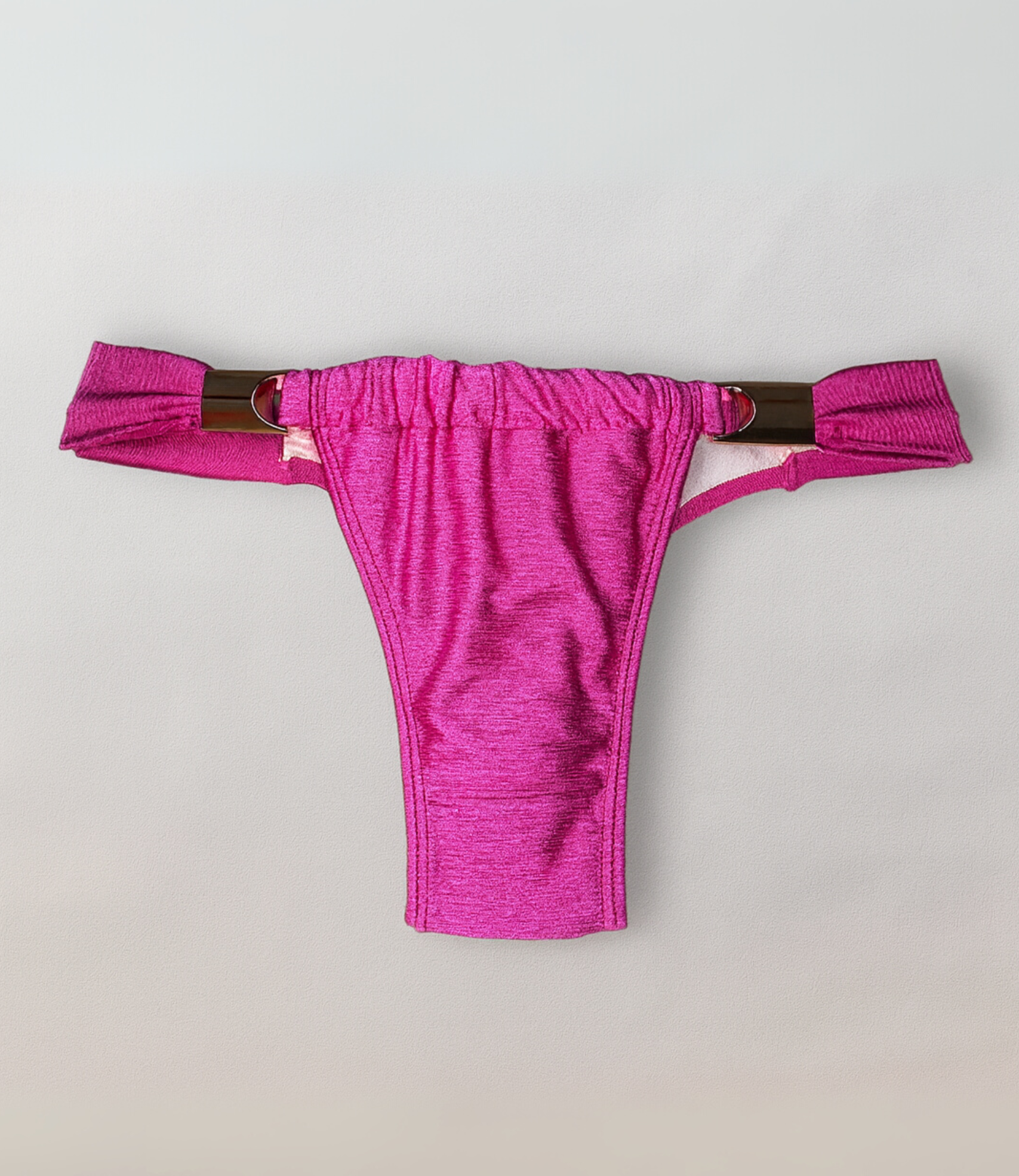 Calcinha de Biquíni com Argola Lateral