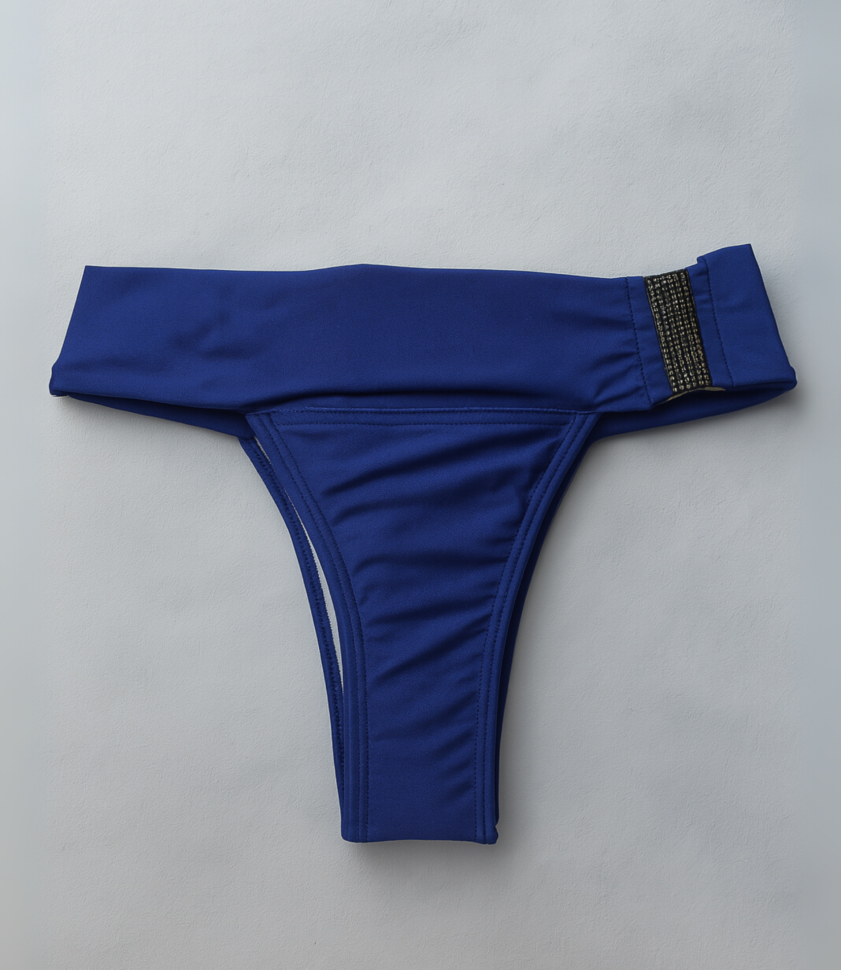 Calcinha de Biquíni com Cós Largo e Detalhe Brilhante