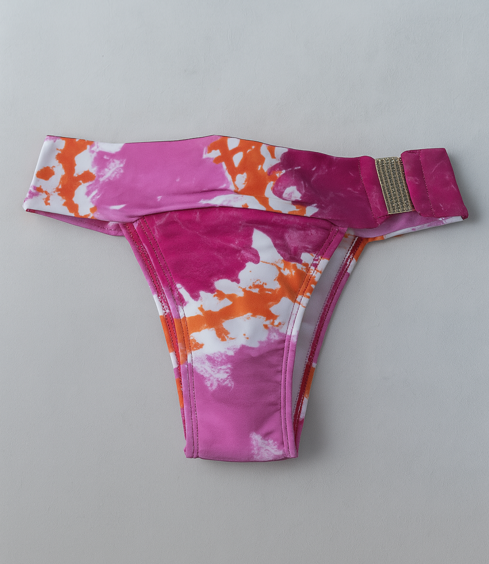 Calcinha de Biquíni com Cós Largo e Detalhe Brilhante