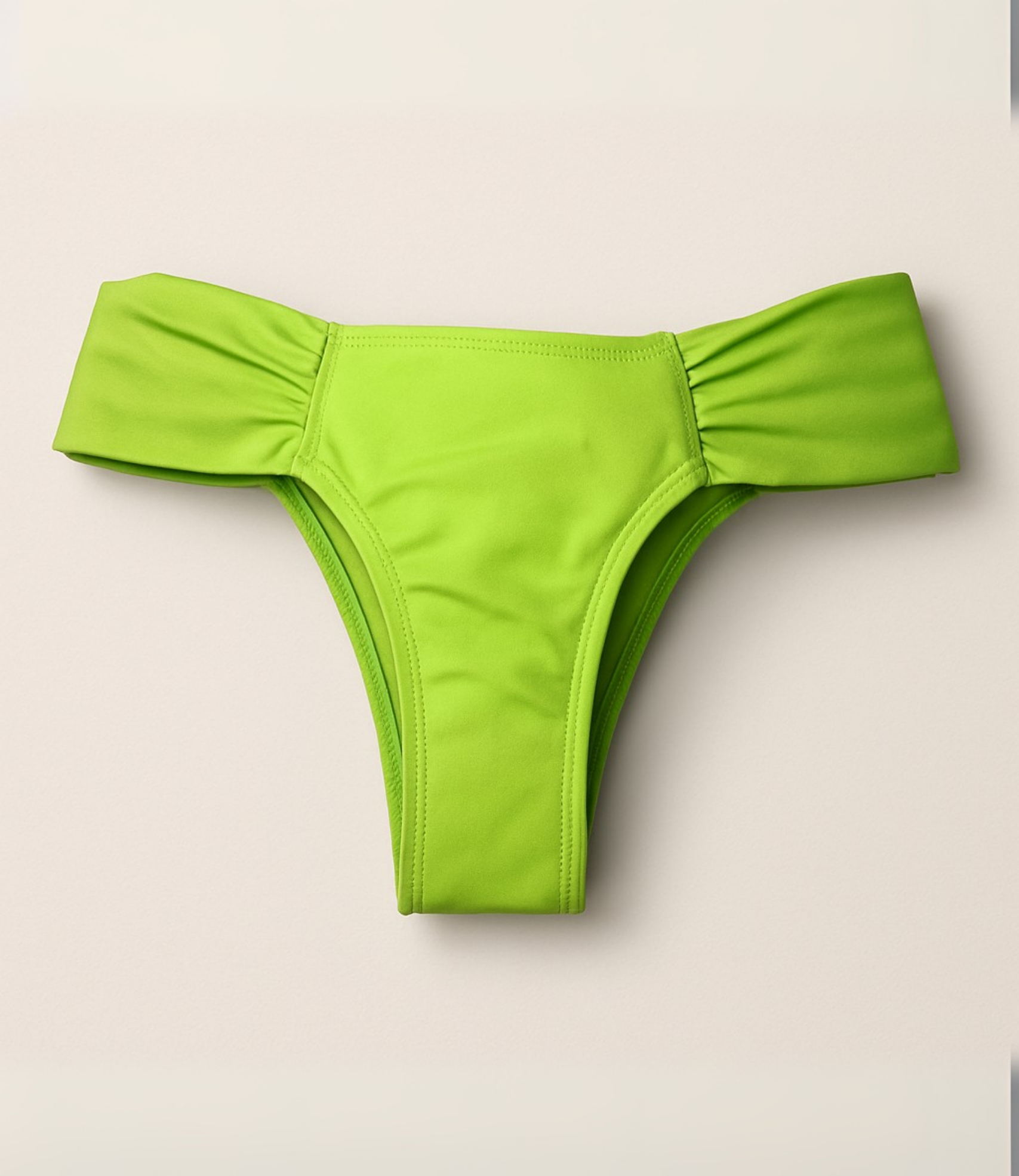 Calcinha Laterais Largas Lisa