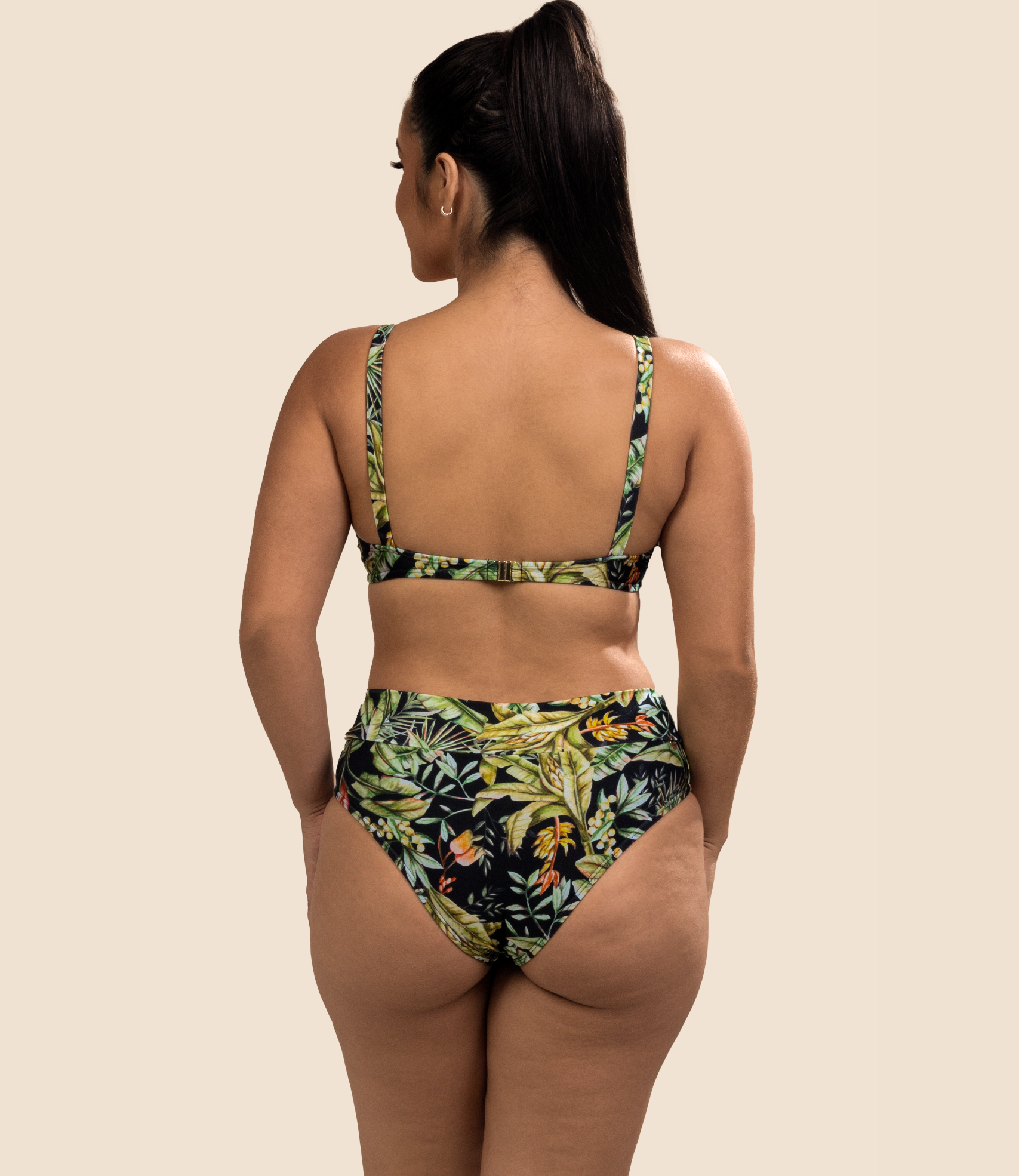 Top Meia Taça Estampado Manoella +Calcinha Hot Pants Estampada Betina