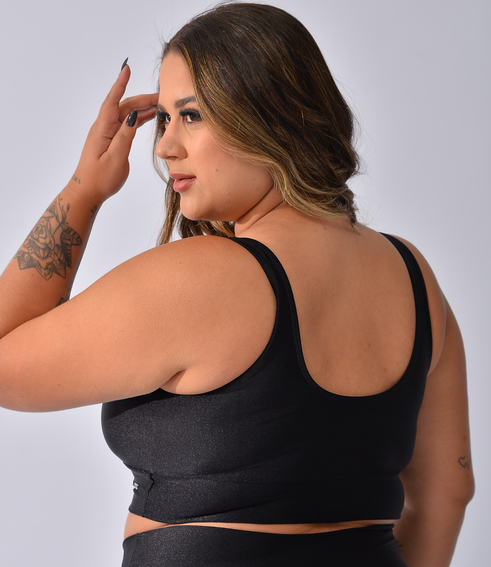 Top Fitness com Abertura nas Costas  Pulse