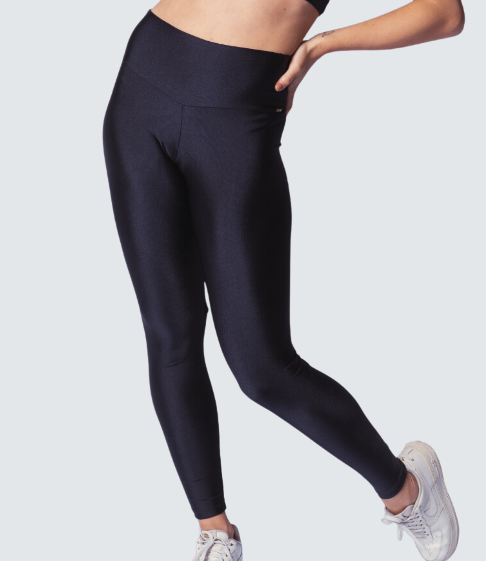 Calça Legging Lisa Trilobal Bolso No Cós Elly