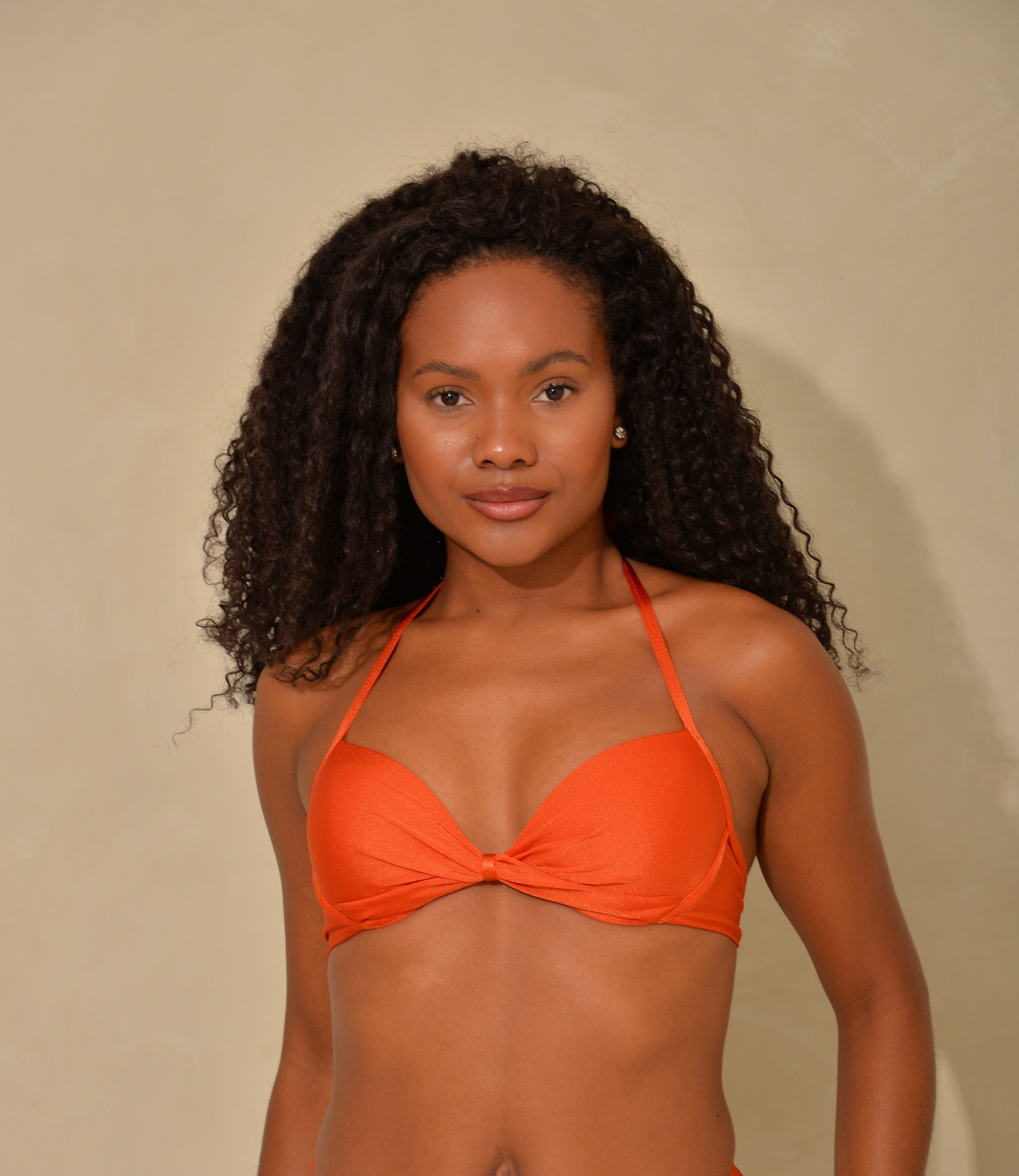 Top Meia Taça Liso Mirella