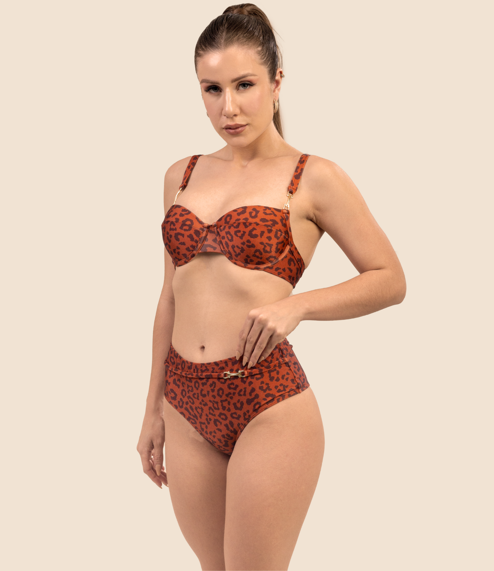 Top Meia Taça Cléo + Calcinha Hot Pants Bianca