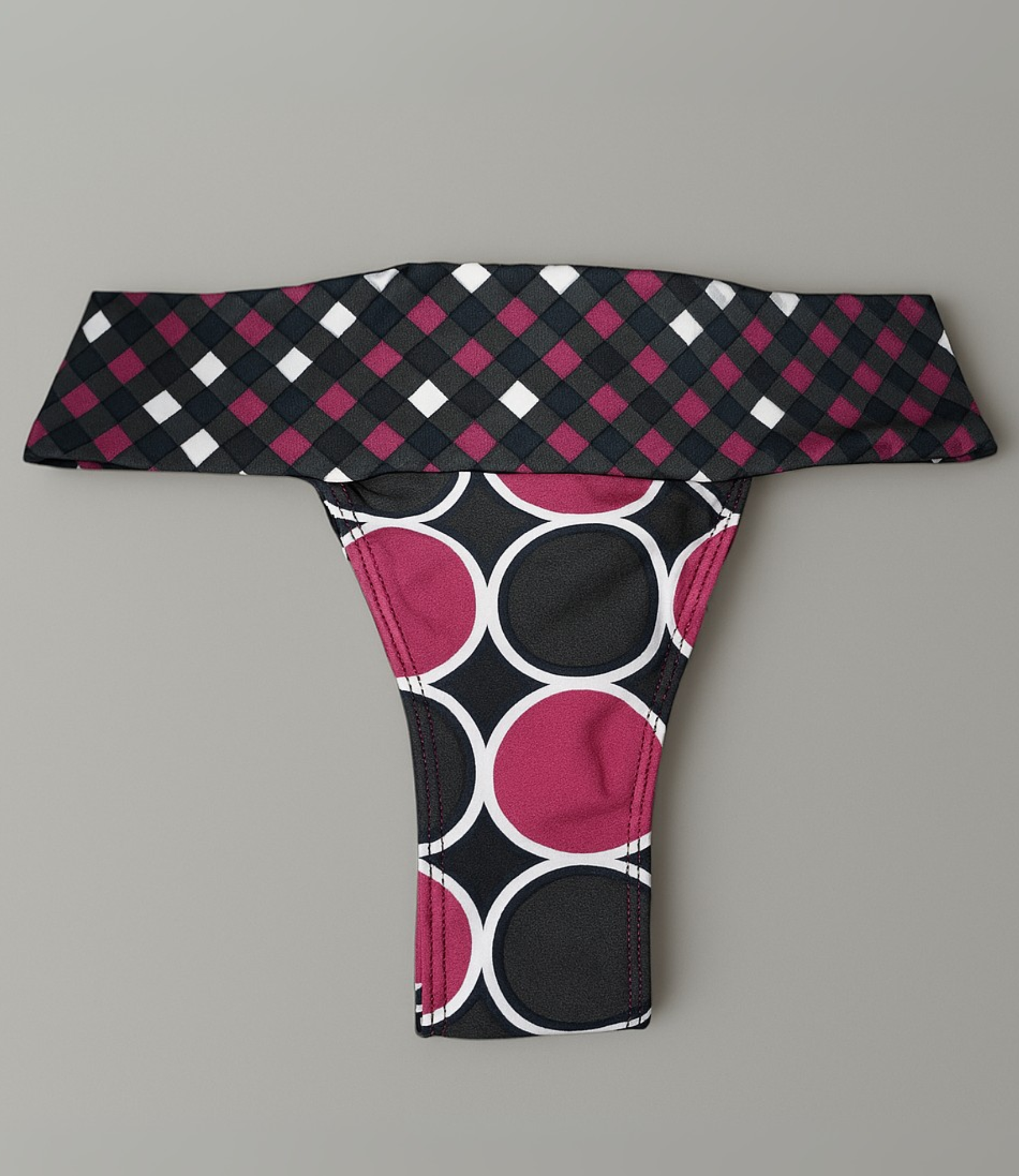 Calcinha com pala estruturada estampada