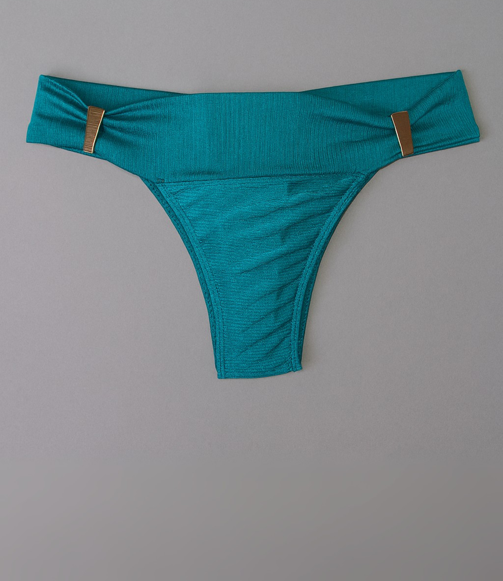 Calcinha Aviamento Lateral Trilobal Lisa