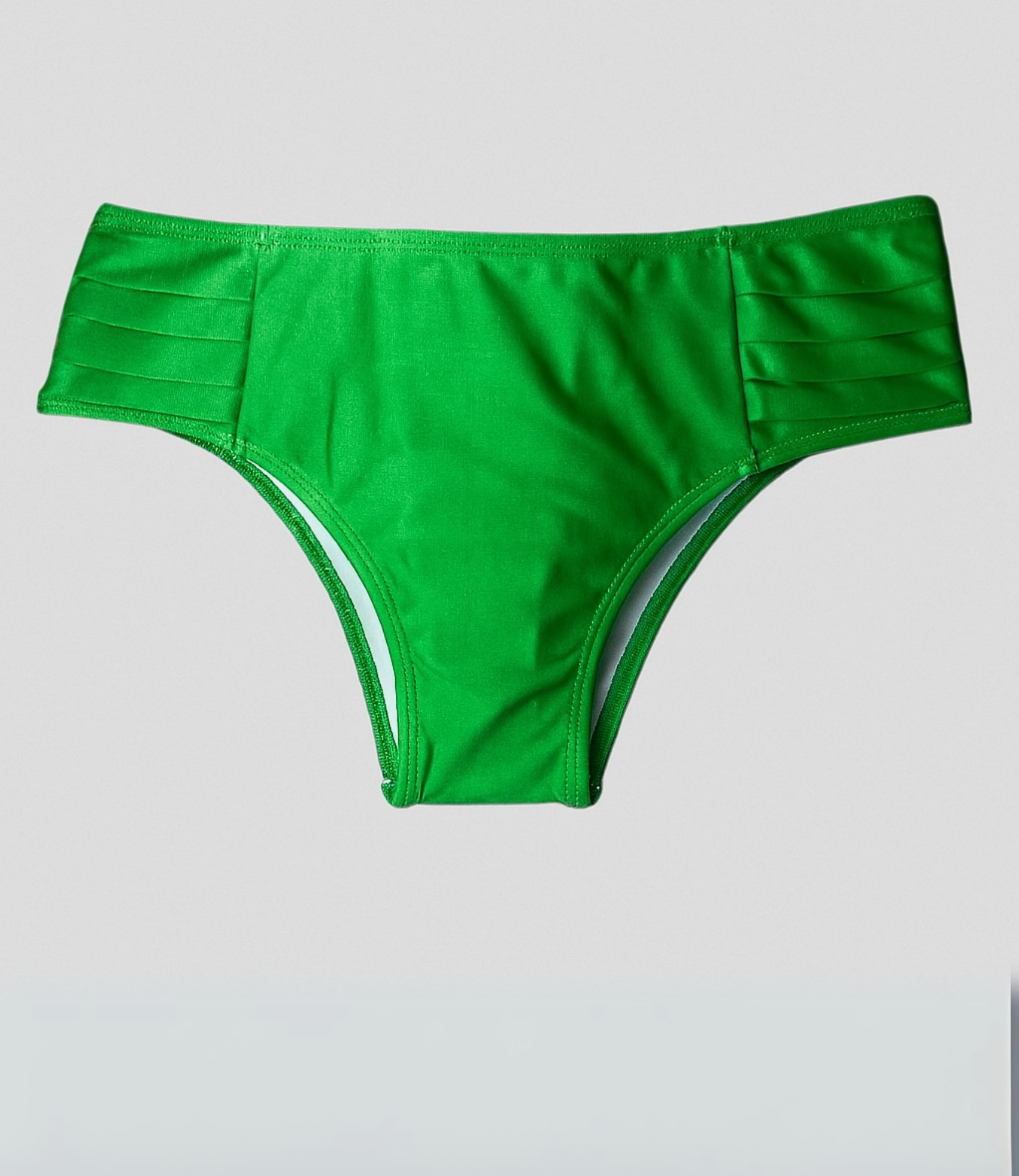 Calcinha Alta Drapeada Lisa